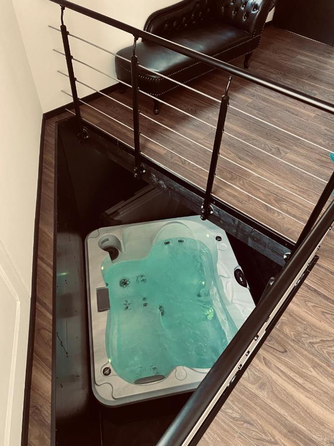 Mieuxqualhotel Jacuzzi Privatif La Retro Bordeaux Exterior foto